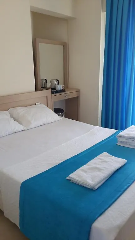 Adonis Hotel Мармарис